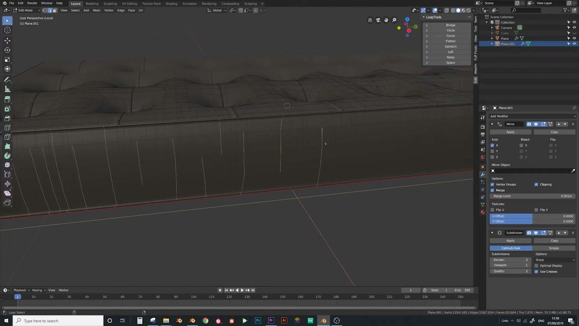 Random non-adjacent loops selected. Adjacent loops would just scale together and ruin the variation.